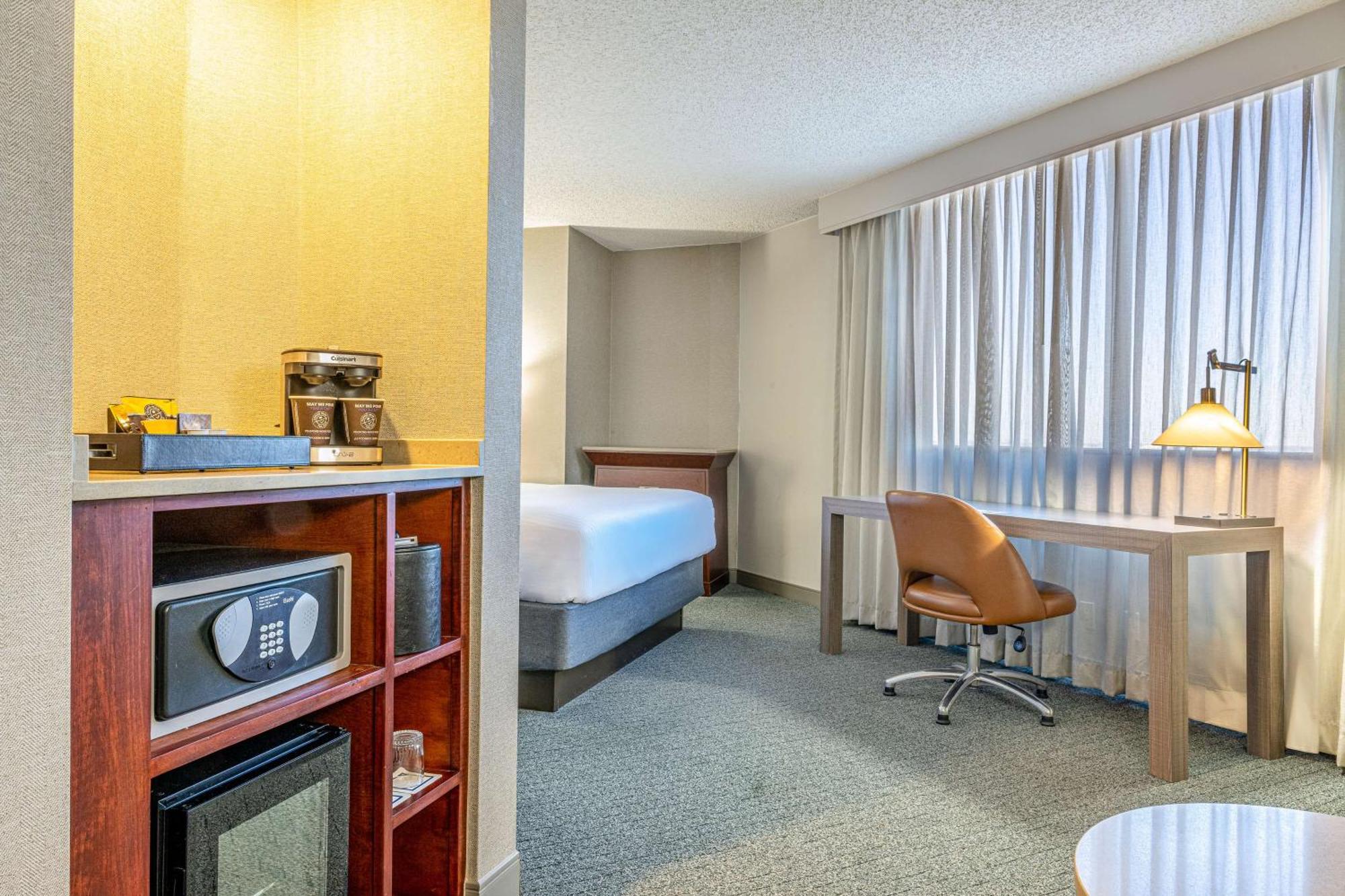 Hilton Dallas Hotel